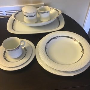 China Pearl Dinnerware